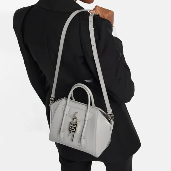 Givenchy Antigona Lock Shoulder Bag - Picture 2 of 16